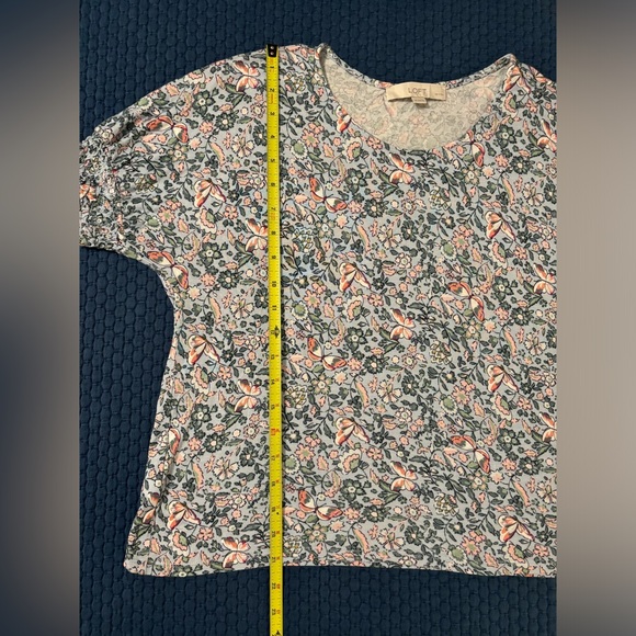 NWOT Loft Top - Picture 3 of 4